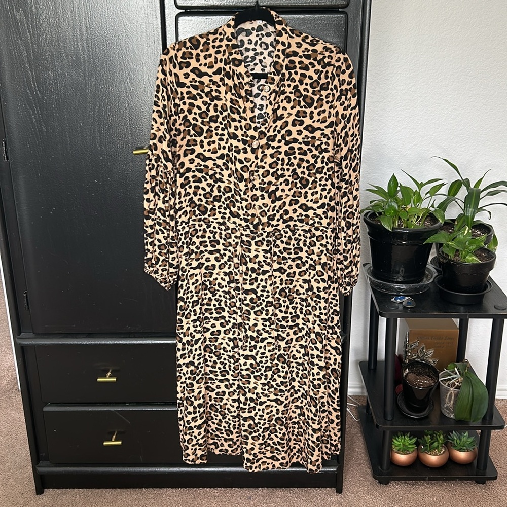 ❤️SOLD❤️ Leopard dress size L